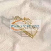 寻找有这两款发夹的加工厂，如图所示，我有