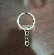 如图，寻找做这种钥匙扣的直接工厂，有专业