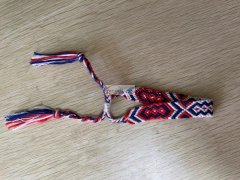 采购如图编织手链成品，有成品的工厂优先 