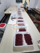 本加工点专业做穿戴甲包装，如有甲片厂需要