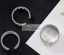 戒指求购，如图 铁的 数量10W