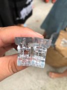 各种夹子上弹簧。日出7万左右。人员55。每天一趟物流。