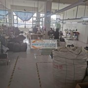 四针六线承接男士平角裤加工有车工50人，