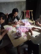 承接手工加工，包装，挂圈，打胶枪等各类手