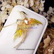 寻找这款胸针的厂家，如图所示，有的请联系