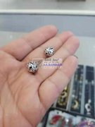 大量需求如图合金镂空球，找这个合金镂空球