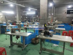 本服装加工厂，位于江西上饶市铅山县，县城