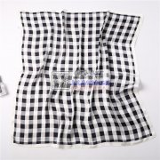 采购围巾，寻找这两款围巾，要求与图片一模