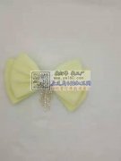 承接各类手工加工包装，打胶枪，串珠，挂圈