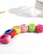 找图里这两款戒指，有这两款戒指现货的老板