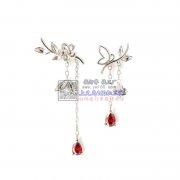 承接各类手工加工包装打胶枪串珠挂圈，品鉴