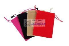 我厂有绒布袋外发加工，寻找做绒布袋的加工厂，