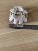 采购样品图所示发夹，寻找这两款货，有货的