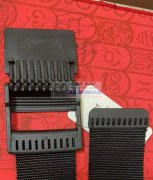 找有如图这个塑料皮带扣模具的工厂，有订单