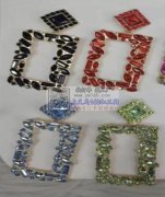 &nbsp;如图，需要采购这个耳环，寻找