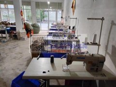 小型加工厂，35人左右，承接各种平车加工