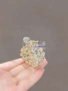 图中这款马尾扣哪里有，找做这款的加工厂，