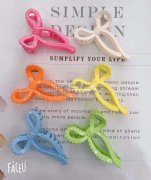 现需寻找如图这几款发夹，谁家有货？有货的