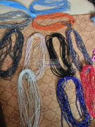 图中珠串谁家会做，找会穿这些珠串的手工加