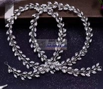 求找做图中手工发饰的厂家，要有现货的，可