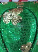 量大，寻找做这两颜色帽子的同款的生产厂家