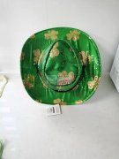 量大，寻找做这两颜色帽子的同款的生产厂家