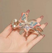 求找做合金发夹的厂家，要有图示这些款式现