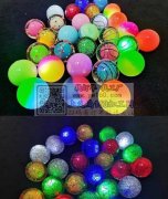 图片为闪光的弹力球，实单，要做这个的生产