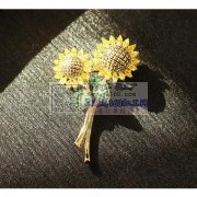 谁家有图里这些款式的胸针，需要做工好的，