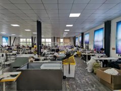 100多工人，设备，30台花样机，长期合