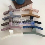 如图所示，寻找下这几款发夹，要毛胚，有货