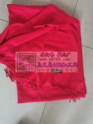 一百多条围巾现货出厂价出售。有需要的采购