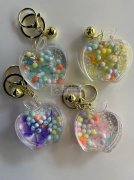 钥匙扣订单需要做，如图，寻找生产类似这种