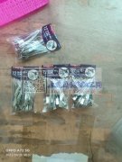 承接手工包装，发夹上弹簧，串珠，打胶枪，