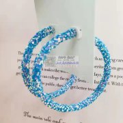 如图，找做此耳圈的工厂，专业做图里这款产