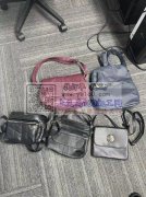 大量女包／拉杆箱寻找加工厂