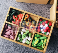 寻求能生产如我附件所示的这种里面小配件的