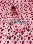 有大量雨衣外发