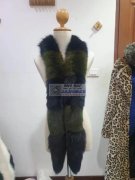 求购这种产品狐狸毛，二手的也行，有的请联