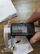 寻做异形玻璃的工厂，如图，有能做的请联系