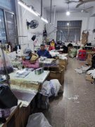 承接服装，围巾，手提包加工<br />
