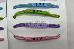 寻找有实力的义乌手工加工厂，有20-30个工人的联系