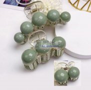 寻找夹子上的半圆珠子，有做的厂家请联系，