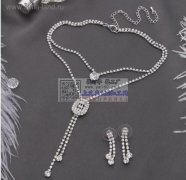 寻找专业做图片爪链款成品工厂【客户在线等】