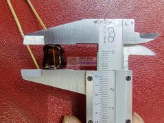 现需寻找有此珠子的工厂，有此款珠子的工厂