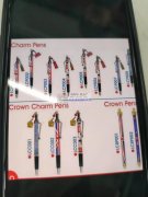 找图中笔记本上这个图案做成的配件，有人在