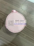 2个款小钱包外发，有兴趣者微信联系