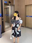 寻找类似图中款式风格的服装加工厂，这类女