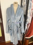 如图这款睡衣外发，找东阳江北服装加工厂，