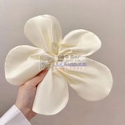 找做图中这款花型发圈厂家，需要这款现货，